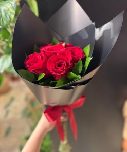 RED ROSES BL